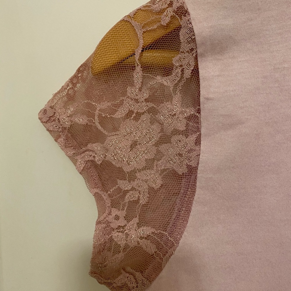 GUESS Short-Sleeve Top - Picture 4 of 4